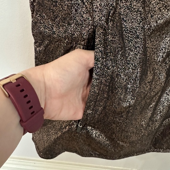 Fabletics Liora Vest Lined with Adjustable Drawcords & Zip Pockets Sz S NWT - Picture 8 of 9